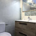 Hotel Du Golfe Sete-balaruc 2*
